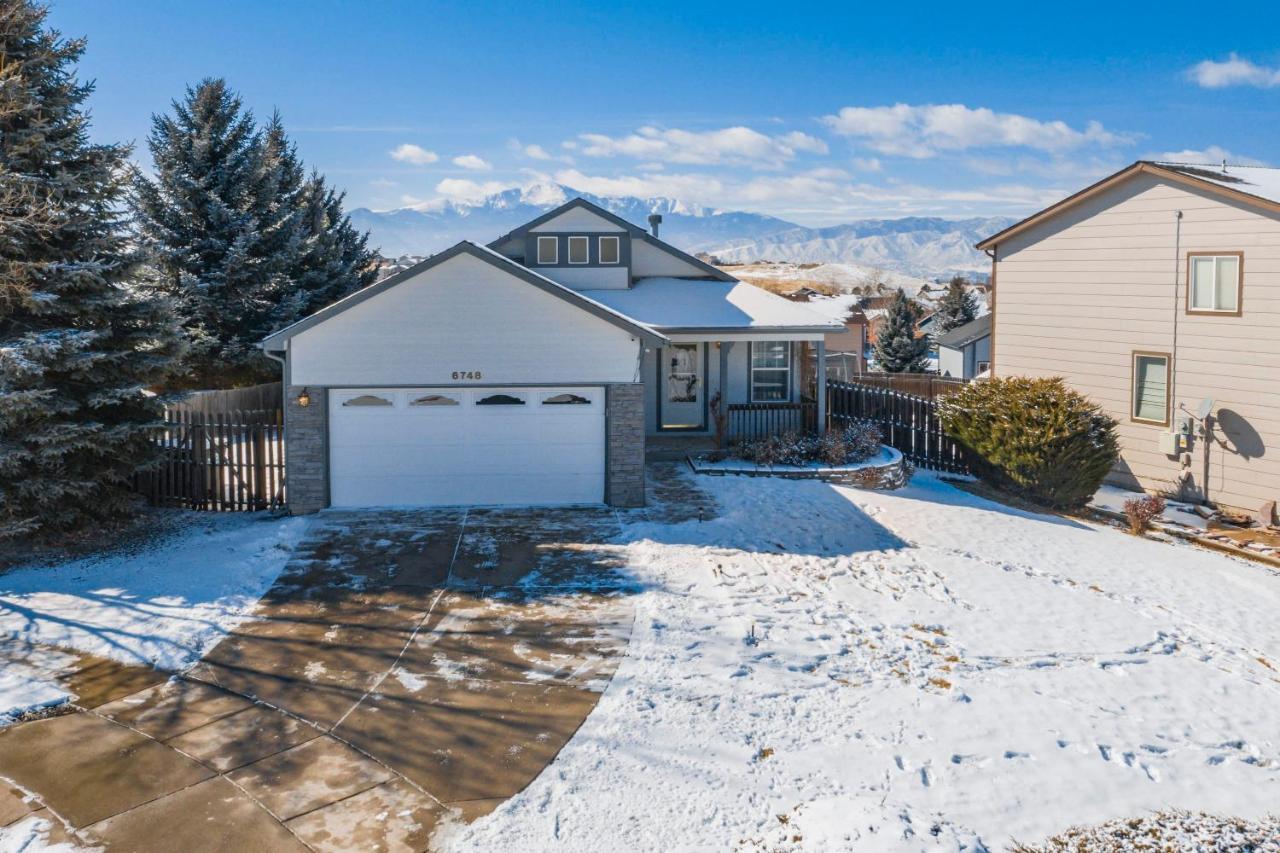 Cozy 4Br House With Peak Views In Colorado Springs Villa Buitenkant foto