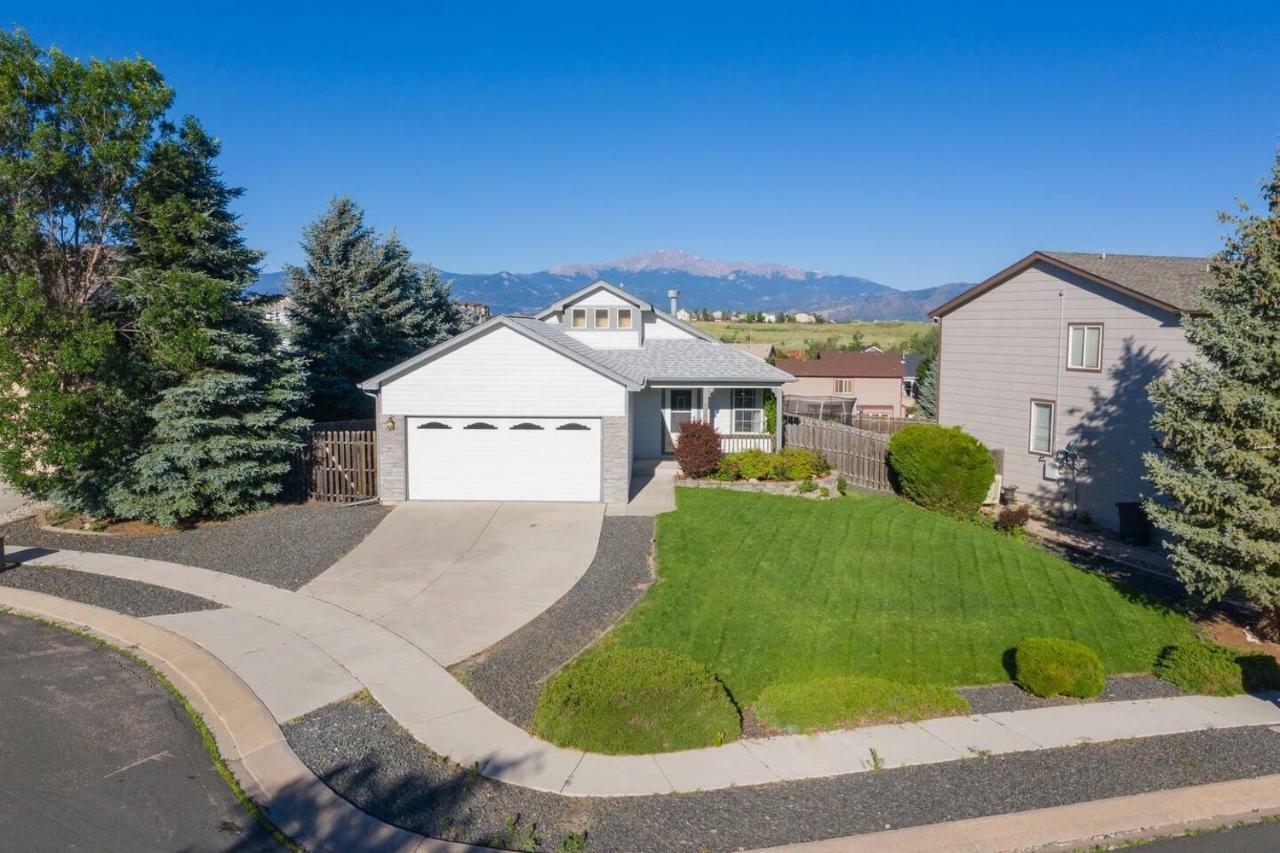 Cozy 4Br House With Peak Views In Colorado Springs Villa Buitenkant foto